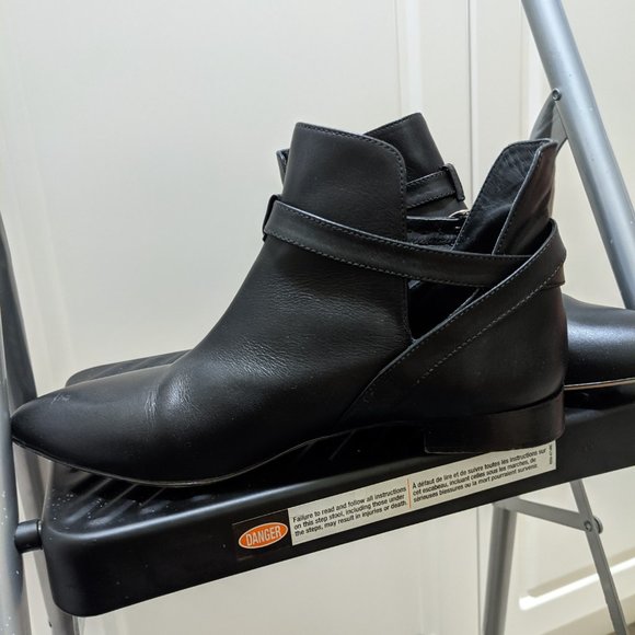 RED Valentino Cutout Booties - Picture 5 of 16